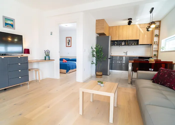 Duo Lipa By Belmont Realty Apartmán *